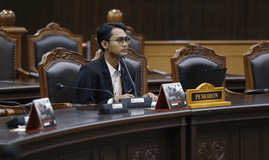 Three Students File Judicial Review on Financial Separation Between State-Owned Enterprises and Danantara to the Constitutional Court, Here’s Why!